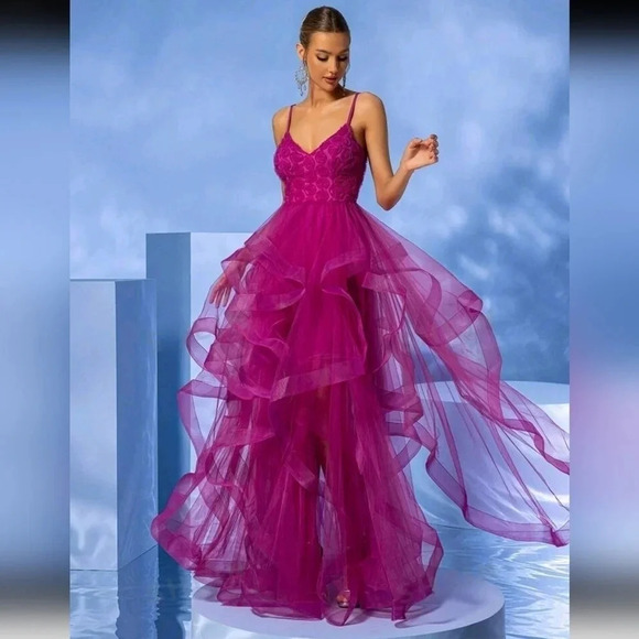 Giffniseti Women's Prom Dress Features 3D Rose Print, Layered Tulle and High-End - Picture 5 of 8